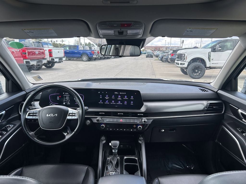 Used 2025 Kia Telluride S AWD/4WD image 32