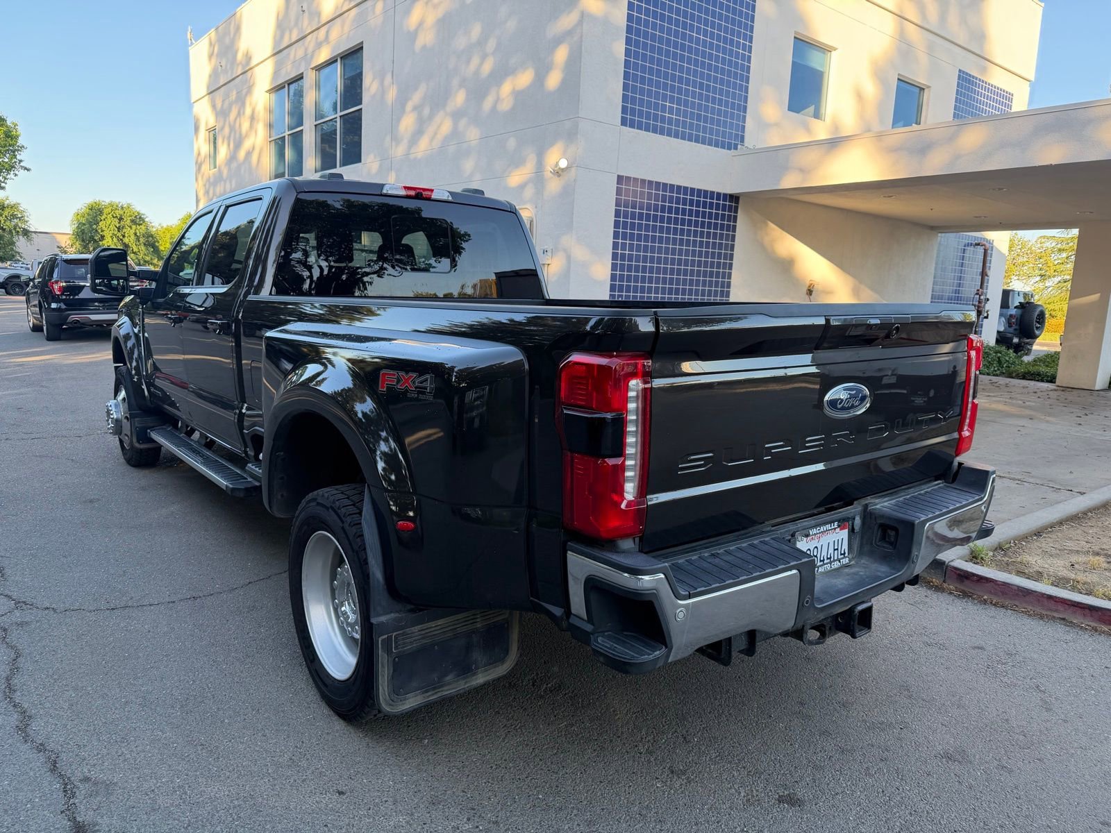 Certified 2024 Ford F450 Lariat w/ FX4 Off-Road Package AWD/4WD image 3