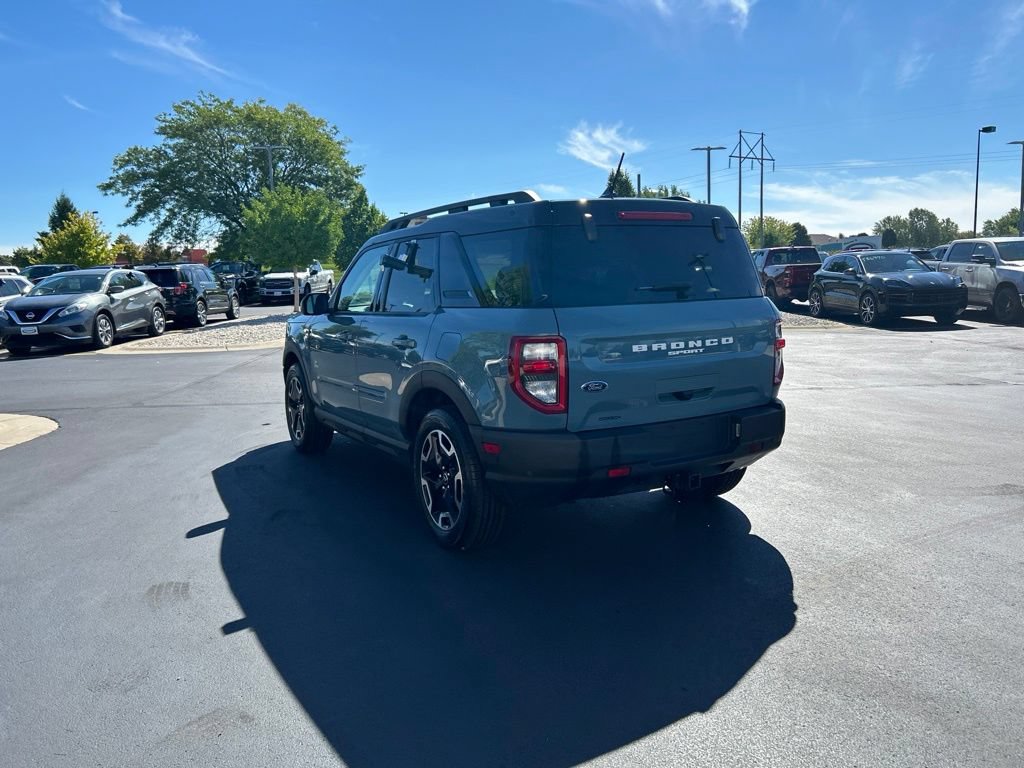 Certified 2022 Ford Bronco Sport Outer Banks w/ Tech Package AWD/4WD image 8