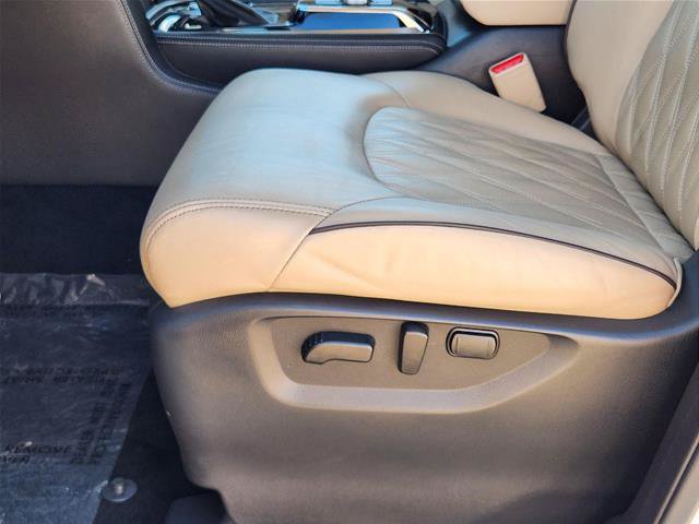 Used 2023 Nissan Armada Platinum w/ Captain's Chairs Package RWD image 24