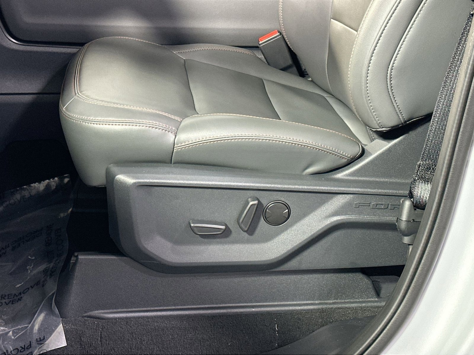 Certified 2025 Ford Expedition Max Active image 13