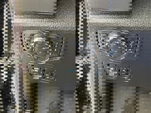 Certified 2019 Ford F150 XLT w/ Equipment Group 302A Luxury image 21