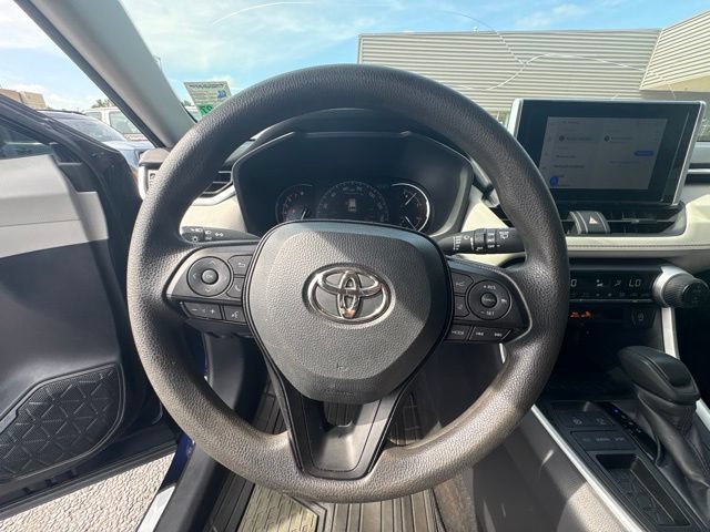 Used 2025 Toyota RAV4 XLE w/ Convenience Package FWD image 25