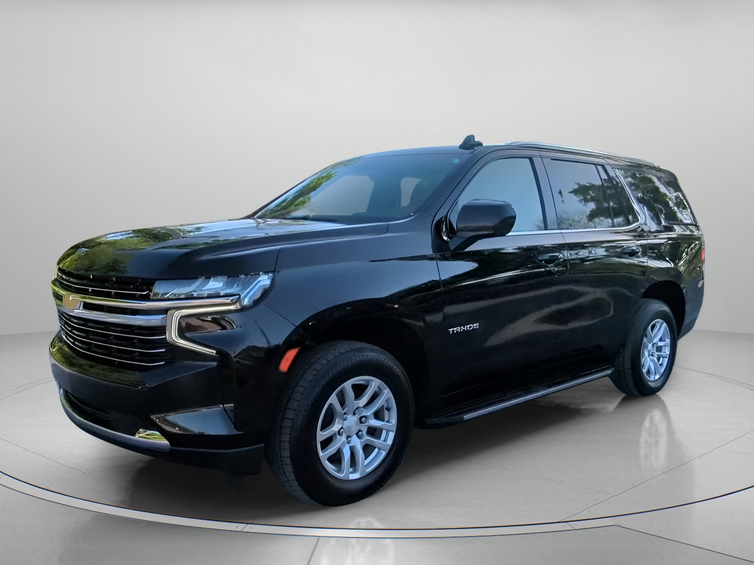 Used 2021 Chevrolet Tahoe LT image 4