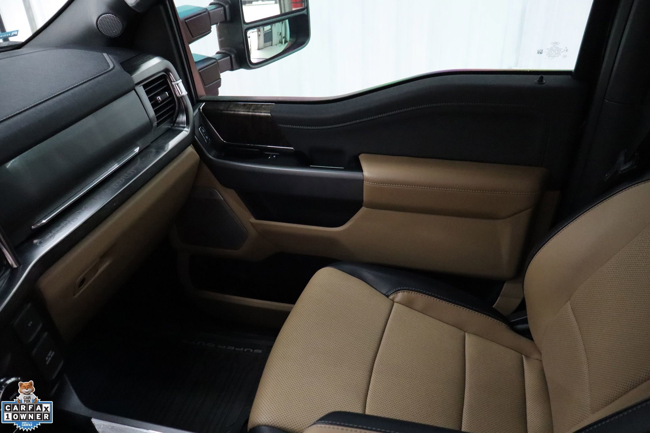 Certified 2023 Ford F250 Lariat w/ Sport Appearance Package image 24