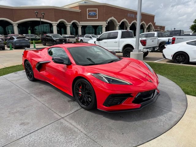 Used 2023 Chevrolet Corvette Stingray Preferred Cpe w/ Z51 Performance Package image 2