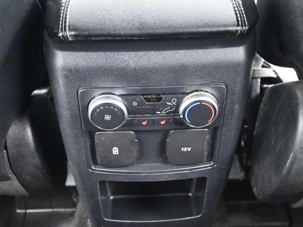 Certified 2020 Ford Explorer XLT w/ Equipment Group 202A image 21