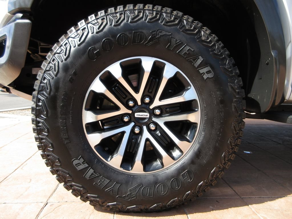 Certified 2020 Ford F150 Raptor AWD/4WD image 8