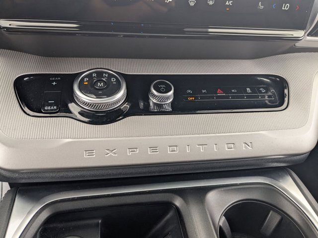 Certified 2025 Ford Expedition Max Active AWD/4WD image 27