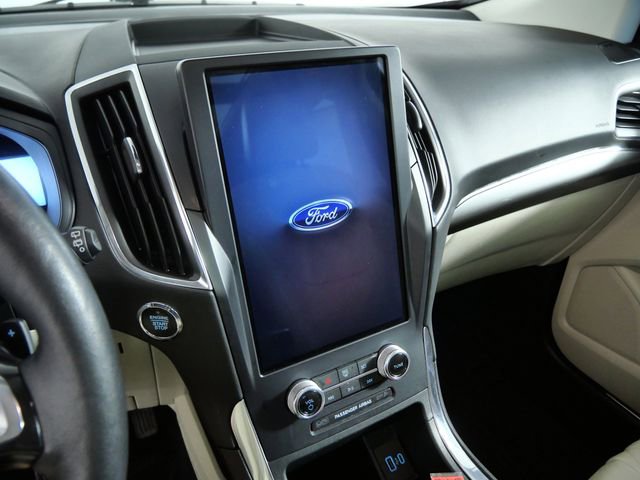Certified 2024 Ford Edge Titanium w/ Equipment Group 301A AWD/4WD image 17