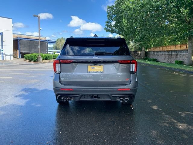 Certified 2025 Ford Explorer ST w/ Sun And Sound Package AWD/4WD image 5