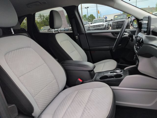 Certified 2023 Ford Escape Active AWD/4WD image 15