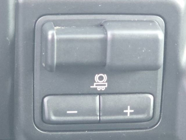 Used 2019 Chevrolet Silverado 1500 RST image 37