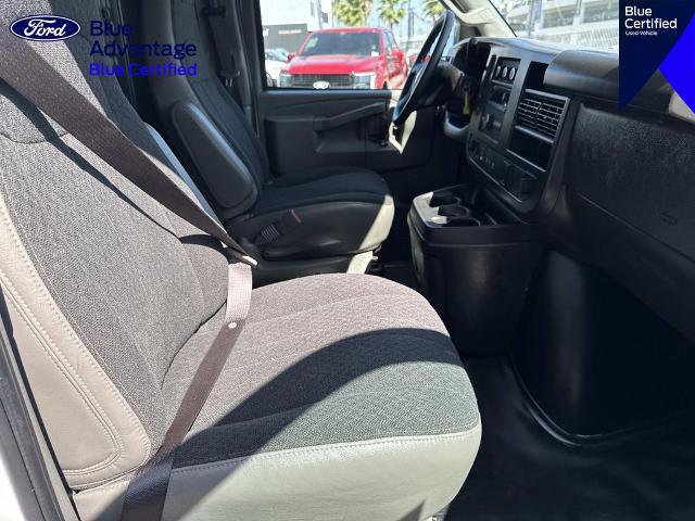 Used 2024 Chevrolet Express 2500 w/ Driver Convenience Package RWD image 16