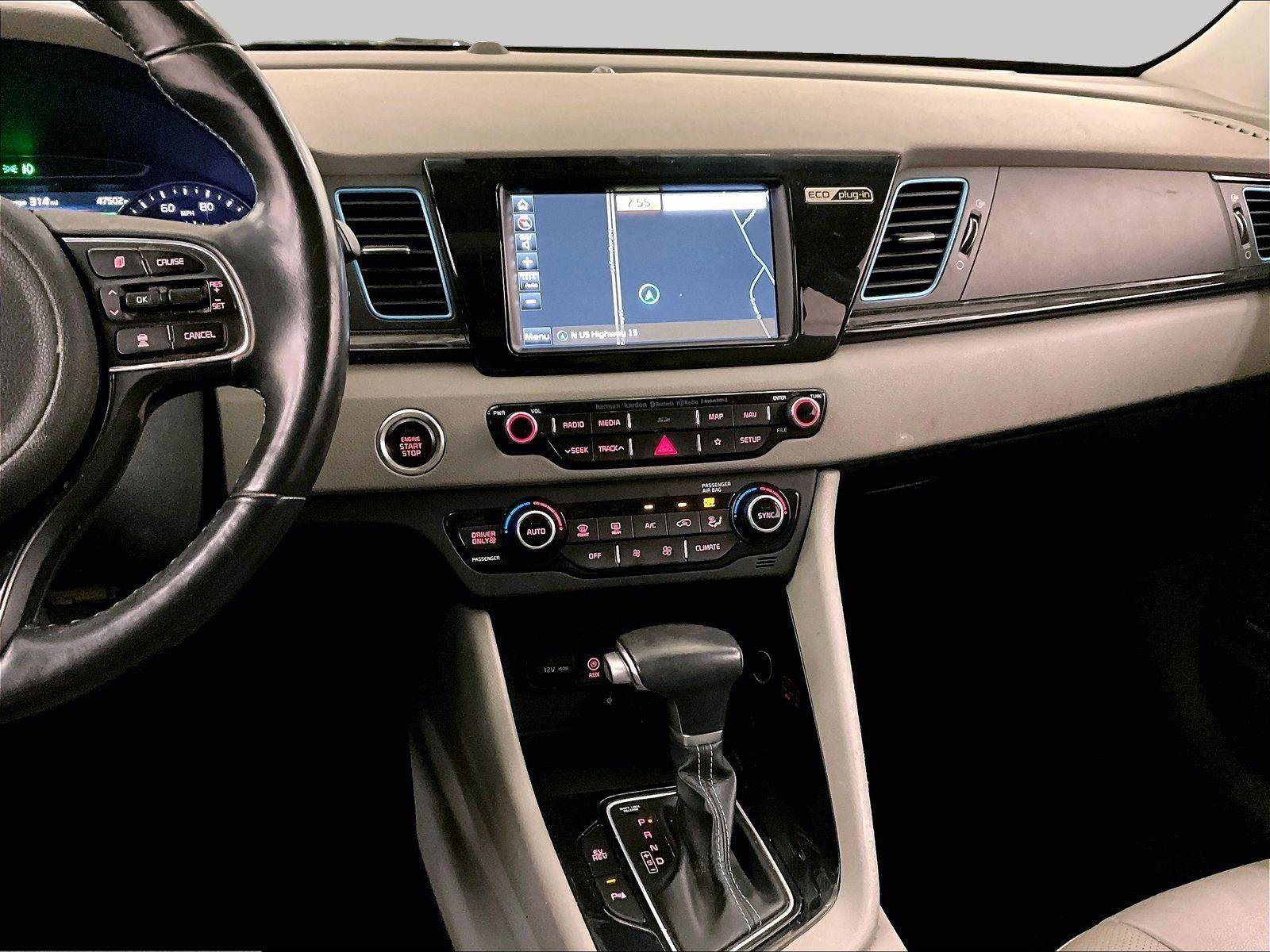 Used 2019 Kia Niro EX Premium w/ Sunroof Package FWD image 6