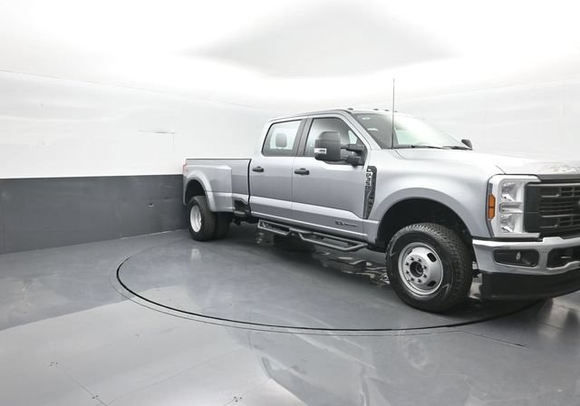 Certified 2024 Ford F350 XL w/ XL Driver Assist Package AWD/4WD image 2