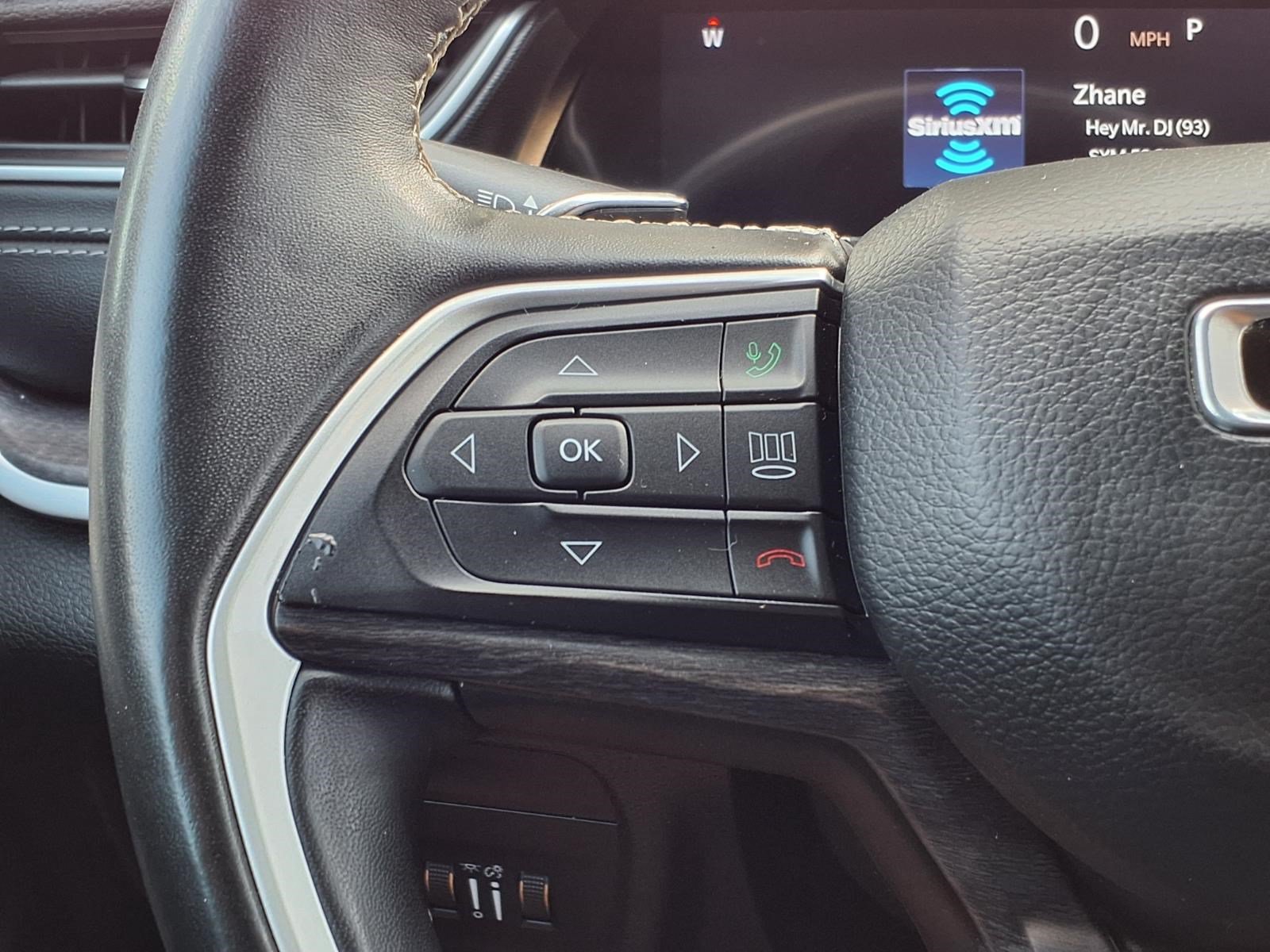 Used 2022 Jeep Grand Cherokee Limited RWD image 23
