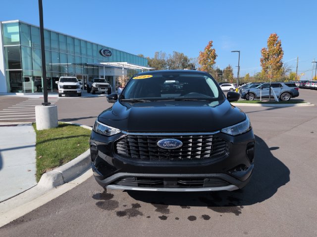 Certified 2024 Ford Escape Active w/ Tech Pack #2 AWD/4WD image 8