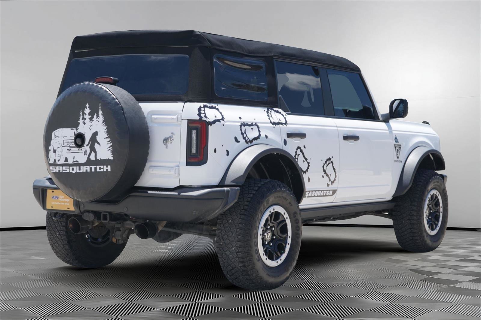 Certified 2023 Ford Bronco Black Diamond w/ Sasquatch Package AWD/4WD image 5