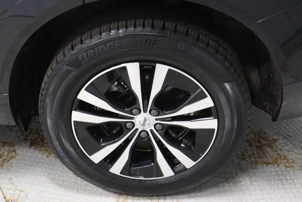 Used 2024 Volvo XC60 T8 Core AWD/4WD image 19
