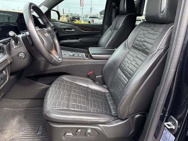 Used 2022 Cadillac Escalade Sport Platinum image 17