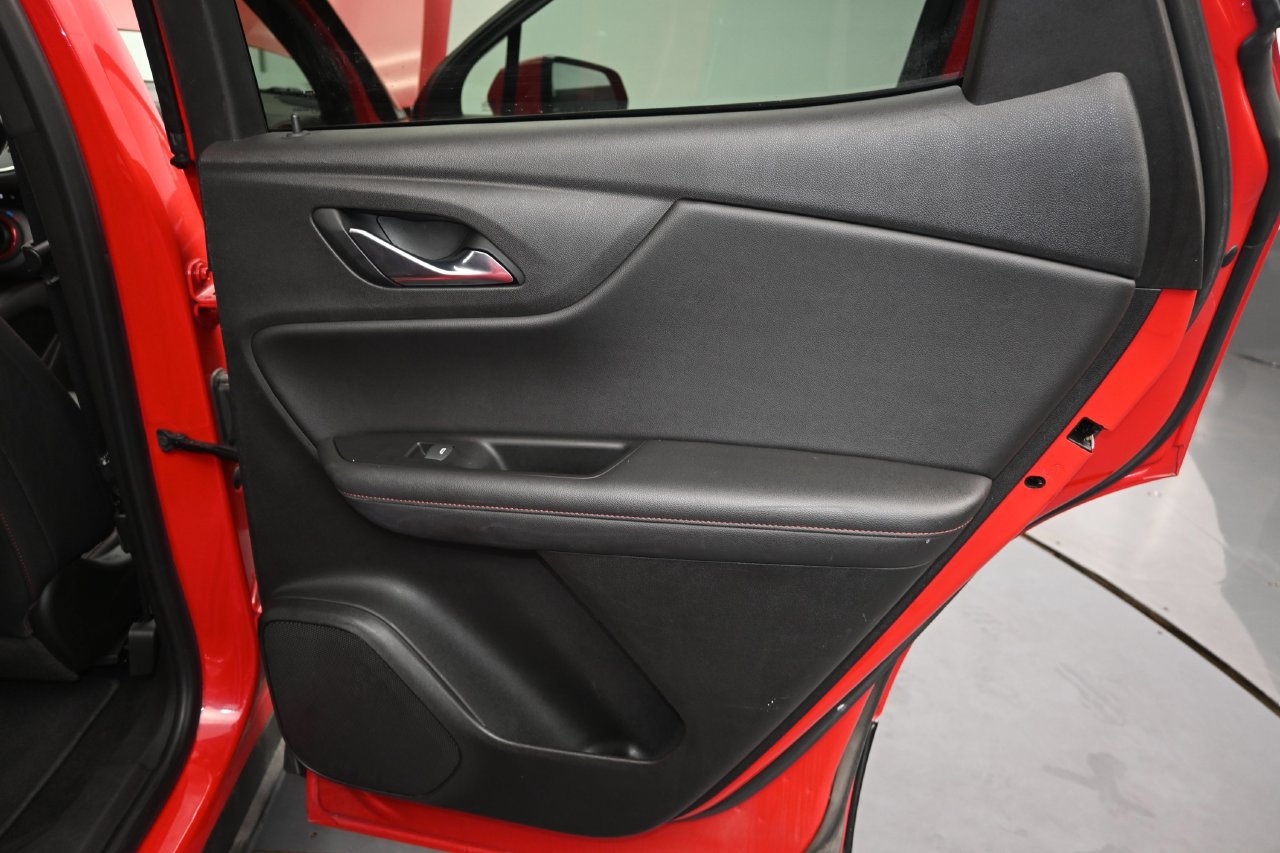 Used 2021 Chevrolet Blazer RS FWD image 15