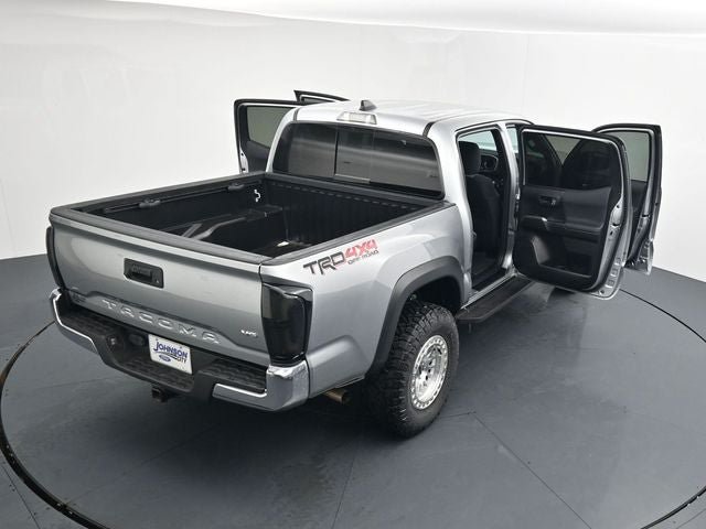 Used 2023 Toyota Tacoma TRD Off-Road AWD/4WD image 27