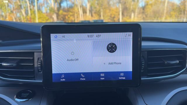 Certified 2022 Ford Explorer XLT w/ Equipment Group 202A image 25