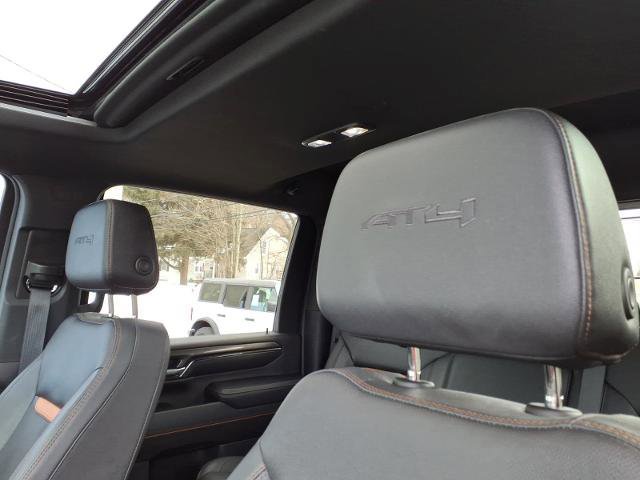 Used 2024 GMC Sierra 3500 AT4 w/ AT4 Premium Plus Package image 23