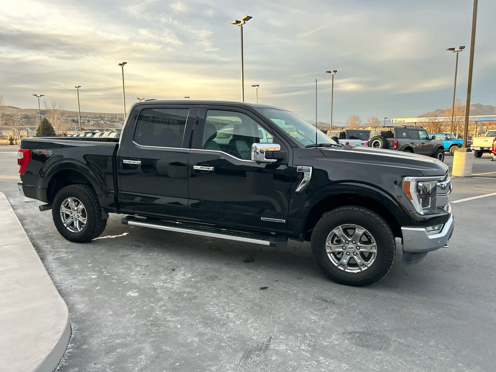 Certified 2022 Ford F150 Lariat w/ Equipment Group 502A High image 14