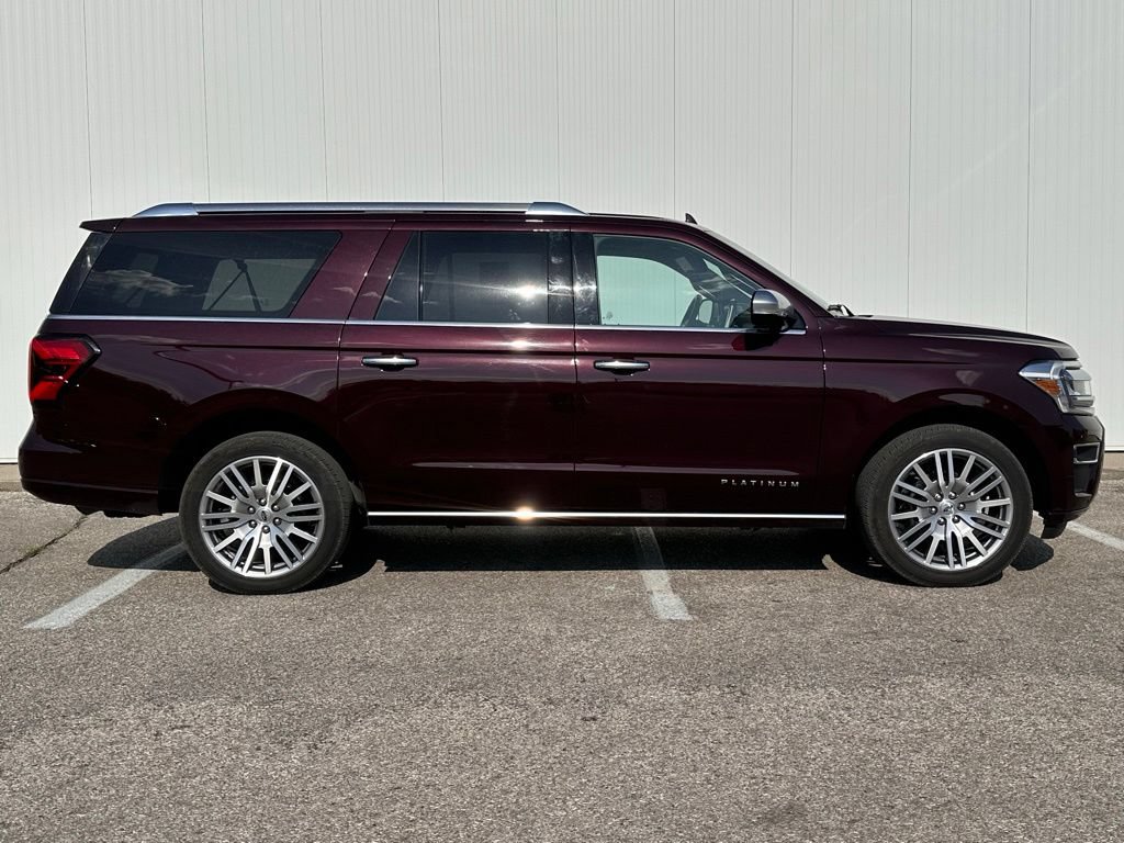 Certified 2023 Ford Expedition Max Platinum AWD/4WD image 7