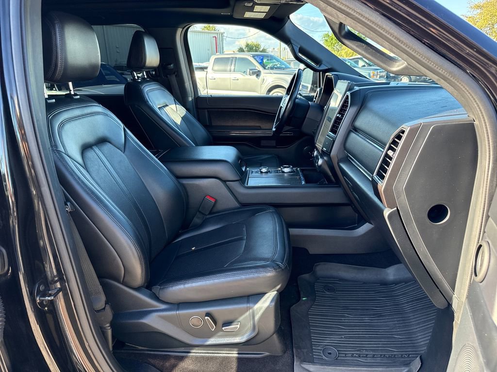 Certified 2021 Ford Expedition Limited image 28