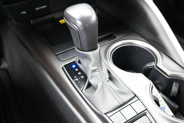 Used 2024 Toyota Camry XSE FWD image 23