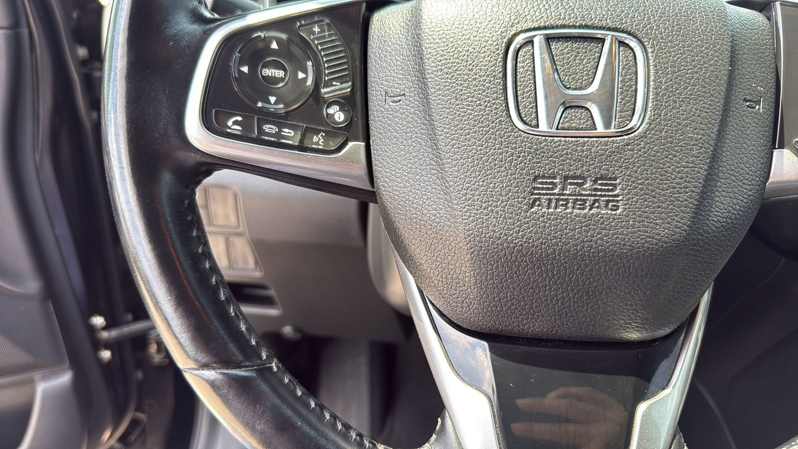 Used 2018 Honda CR-V EX-L image 16
