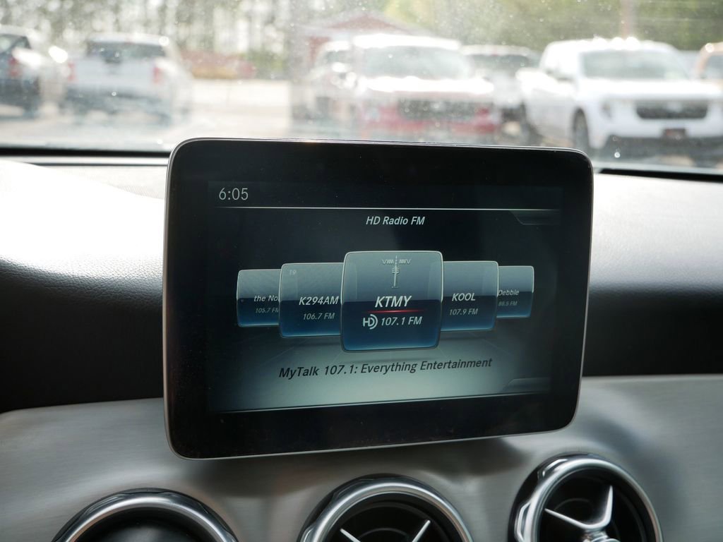 Used 2018 Mercedes-Benz GLA 250 4MATIC image 20