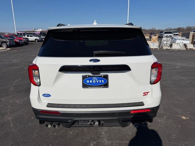 Certified 2023 Ford Explorer ST w/ Equipment Group 401A image 4