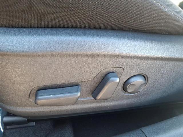 Used 2023 Hyundai Kona SEL AWD/4WD image 14