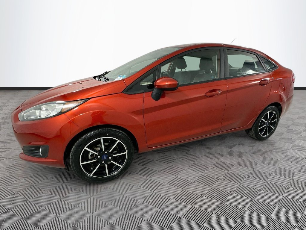 Certified 2018 Ford Fiesta SE w/ Equipment Group 201A FWD image 6