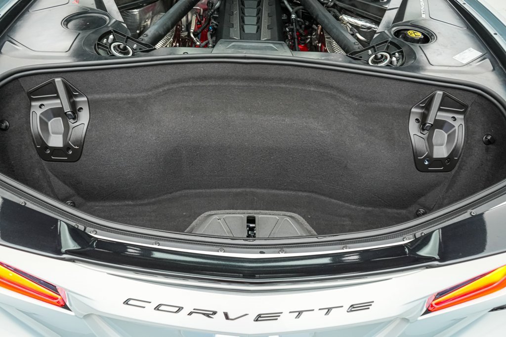 Used 2021 Chevrolet Corvette Stingray Coupe w/ 1LT image 29