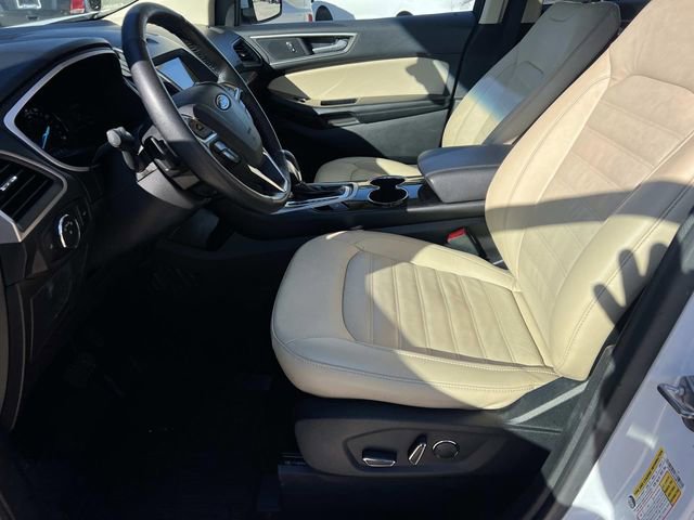 Certified 2017 Ford Edge SEL w/ Equipment Group 201A image 20