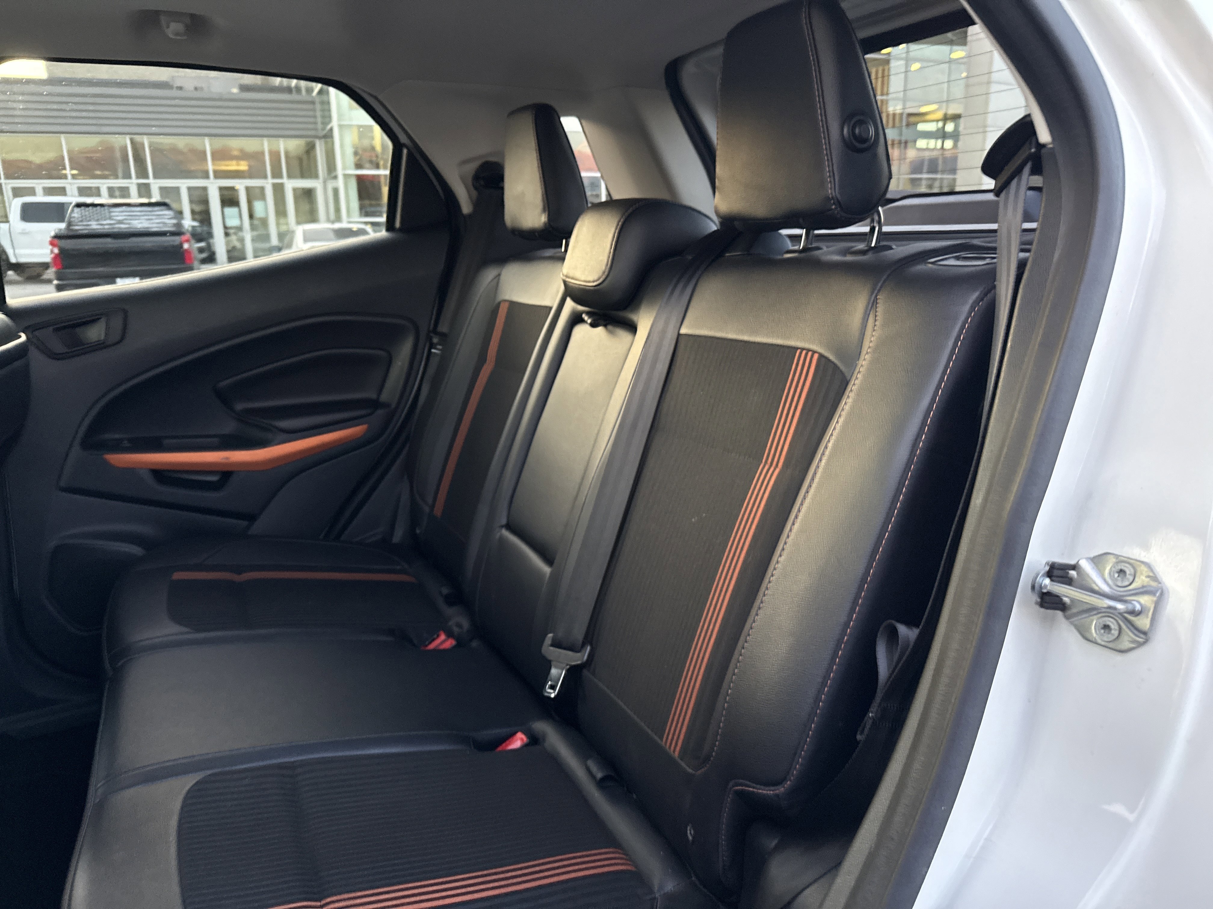 Certified 2018 Ford EcoSport SES image 25