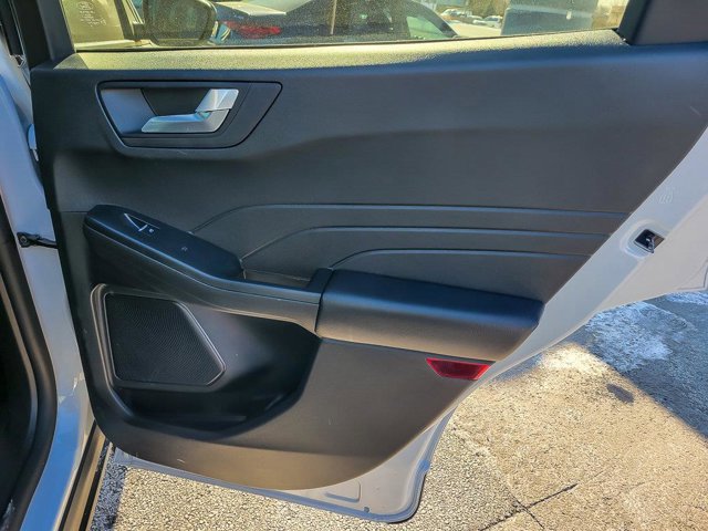 Certified 2025 Ford Escape ST-Line w/ Tech Pack #1 image 27