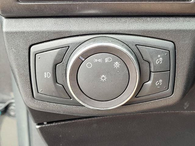 Certified 2018 Ford Fusion SE w/ Equipment Group 201A FWD image 15