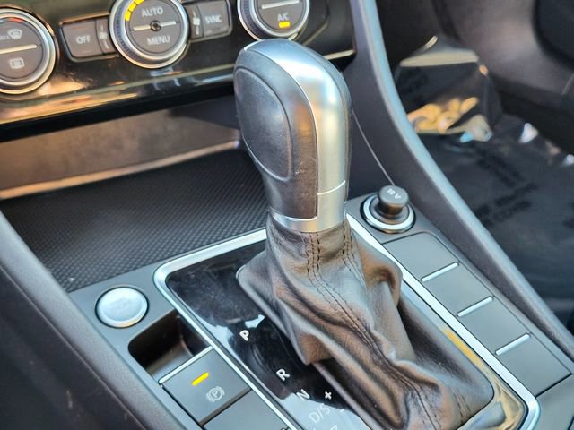 Used 2019 Volkswagen Jetta SEL image 27