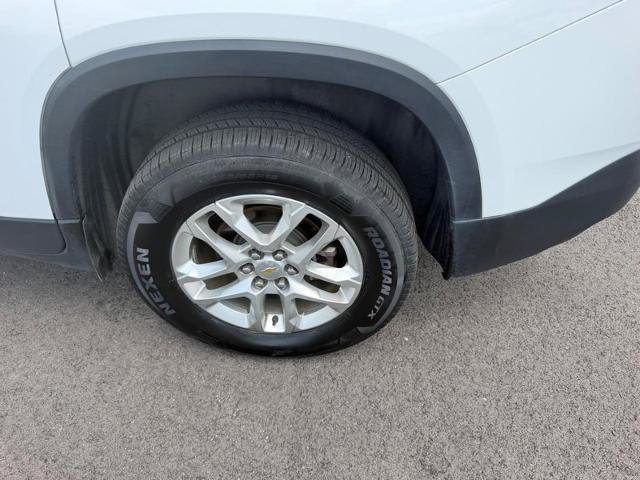 Used 2020 Chevrolet Traverse LS FWD image 8