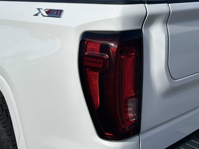 Used 2020 GMC Sierra 1500 SLT AWD/4WD image 10