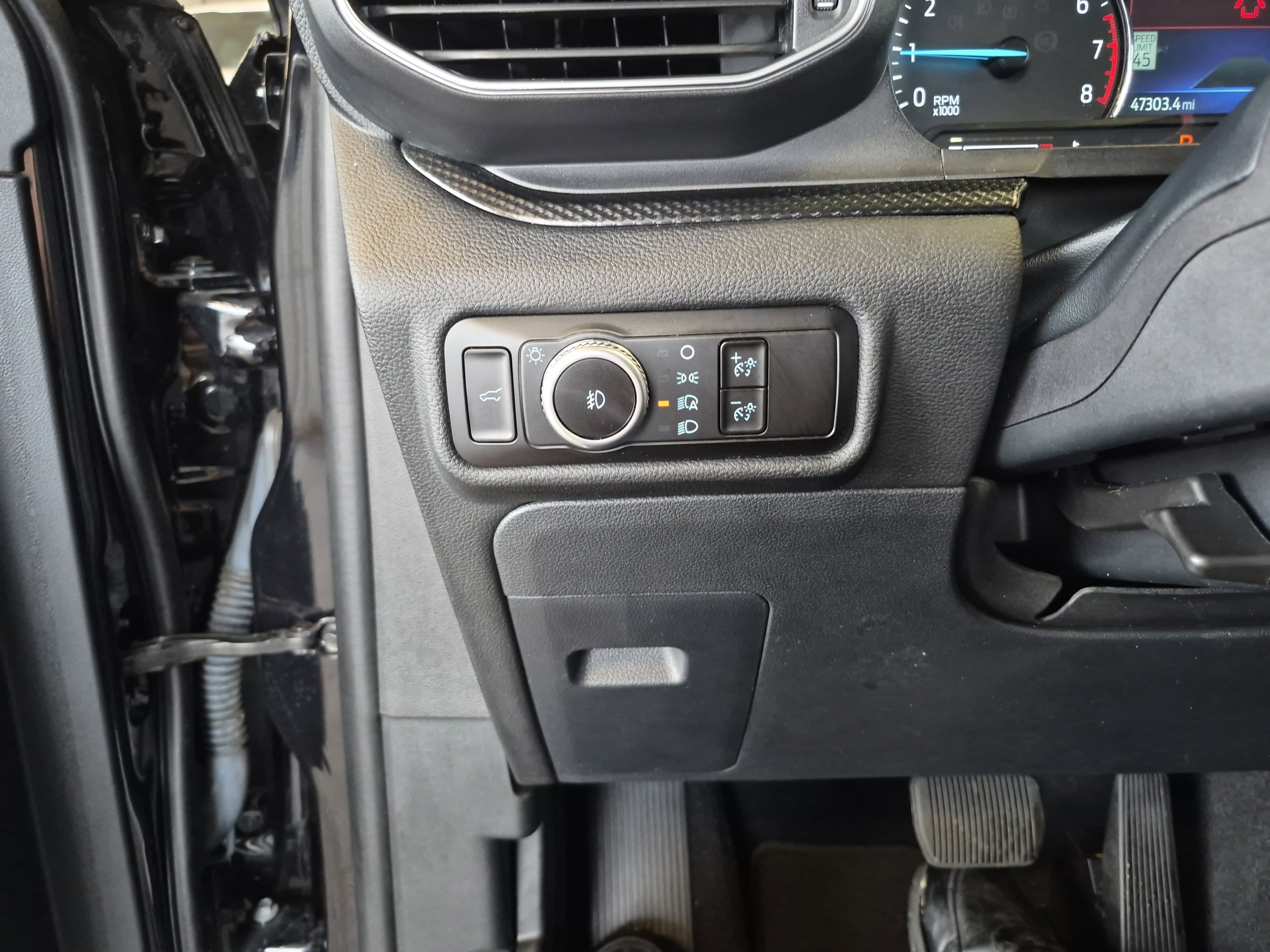 Certified 2023 Ford Explorer ST-Line w/ Class IV Trailer Tow Package image 22