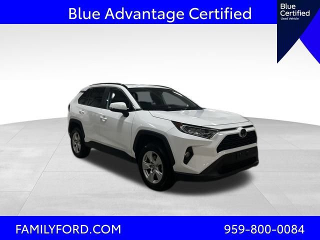 Used 2021 Toyota RAV4 XLE image 9