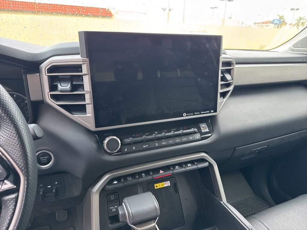 Used 2022 Toyota Tundra Limited image 11
