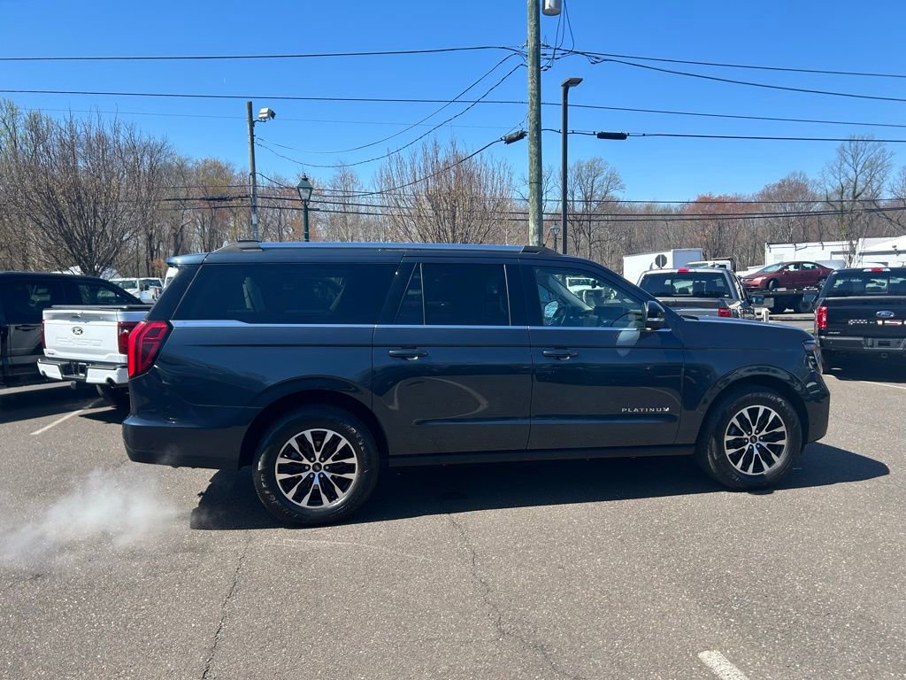 Certified 2025 Ford Expedition Max Platinum AWD/4WD image 2